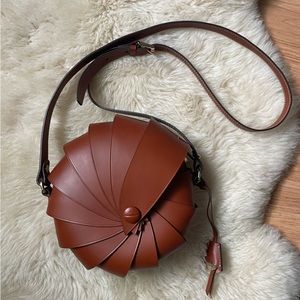 Boldrini Selleria Opera Round Shell Bag EUC